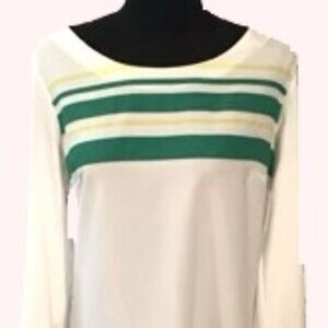 Adorable Merona top with zipper closure